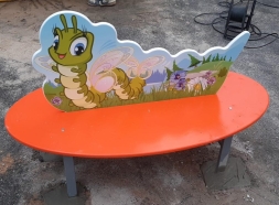 Скамейка детская Гусеница СП066 для игровой площадки, фото 3 Скамейка детская Гусеница СП066 для игровой площадки, фото 3