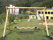 Качели с канатом