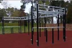 Спортивная площадка с длинным рукоходом и брусьями, фото 2