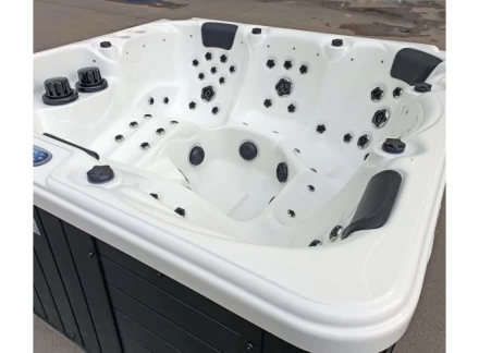 Гидромассажный спа-бассейн JNJ Spas Elegant New York SPA-346B, фото 2