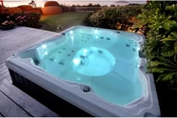 Бассейн СПА гидромассажный Jacuzzi J-245 (213х213х91см.), фото 1