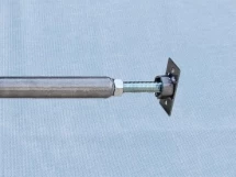 Турник в проём распорный 80-100 см.  