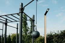 Комплекс для взрослых и детей с турниками, грушей и гимнастическими кольцами