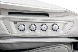 Массажное кресло с искусственным интеллектом Skyliner 3, черно-белое, фото 10