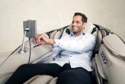 Массажное кресло с искусственным интеллектом Skyliner 3, черно-белое, фото 11