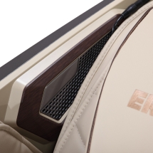 Массажное кресло Ergonova Phantom X с 2-мя механизмами Coffee Массажное кресло Ergonova Phantom X с 2-мя механизмами Coffee