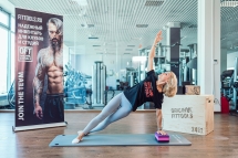 Блок для йоги трехцветный премиум в коробке Блок для йоги трехцветный премиум в коробке