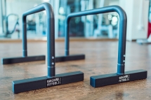 Брусья мобильные (паралетсы) Брусья мобильные (паралетсы)