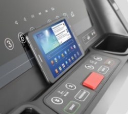 SVENSSON INDUSTRIAL ARMORTECH (BLACK&WHITE) Беговая дорожка коммерческая, фото 3 SVENSSON INDUSTRIAL ARMORTECH (BLACK&WHITE) Беговая дорожка коммерческая, фото 3