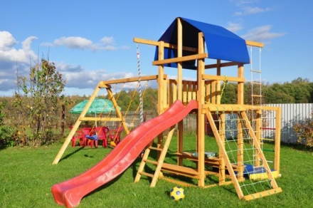 Детская игровая деревянная площадка для дачи "Мадрид 11", фото 1