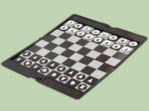 Шахматы "Дорожные" (Китай, пластик, магнит, 17х10х0,6см) Шахматы "Дорожные" (Китай, пластик, магнит, 17х10х0,6см)