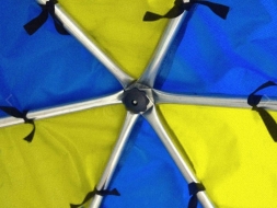Батут OPTIFIT Like Blue 8ft 2,44 м с сине-желтой крышей, фото 4