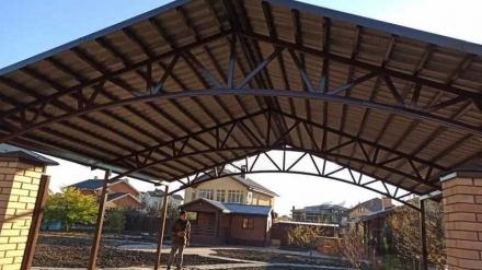 Двускатный навес для авто с металлочерепицей, фото 5