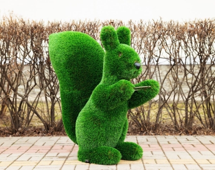 Топиари Белочка с кольцом под кашпо газон Deluxe, фото 5