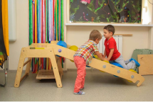 Горка для ЛФК с крупными мягкими роликами Горка для ЛФК с крупными мягкими роликами