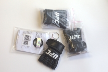 Брелок UFC (боксерская перчатка)