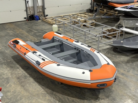 Моторная лодка ROGER РИБ Gelium 4300 (высокий борт, пластиковый конус), фото 2