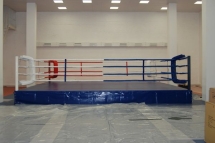 Ринг боксерский на помосте 6,1х6,1х1м (помост 7,8х7,8м)