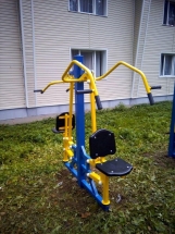 Уличный тренажер "Жим от груди и вертикальная тяга"