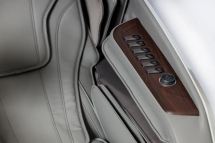 Массажное кресло MAO Legend Grey Массажное кресло MAO Legend Grey