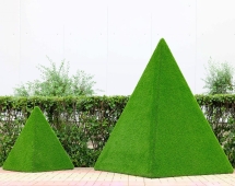Топиари композиция геометрические фигуры Две пирамиды - газон Eco