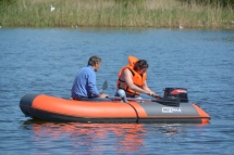 Надувная лодка BoatsMan BT330K
