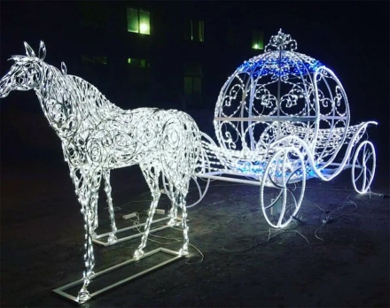 Световая фигура Карета для Золушки и два коня, фото 1