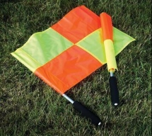 Флаги для боковых судей "MITRE" арт.A3069AAA,алюм. древко,нейлон,комплект из 2 шт. красно-желт Флаги для боковых судей "MITRE" арт.A3069AAA,алюм. древко,нейлон,комплект из 2 шт. красно-желт