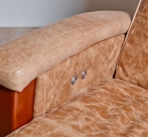 Массажное кресло OGAWA Cosmic Odyssey brown/light brown Массажное кресло OGAWA Cosmic Odyssey brown/light brown