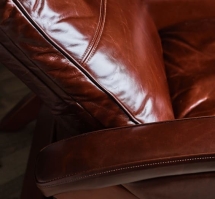 Массажное кресло OGAWA Cosmic Odyssey brown/light brown Массажное кресло OGAWA Cosmic Odyssey brown/light brown