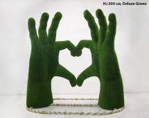 Топиари стела Ладони-сердце, h=300 см - газон Deluxе/Deluxe Green Топиари стела Ладони-сердце, h=300 см - газон Deluxе/Deluxe Green