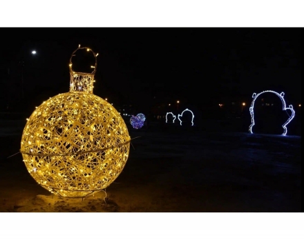 Светящаяся фигура Ёлочная игрушка на раме (диаметр 1 м), фото 4