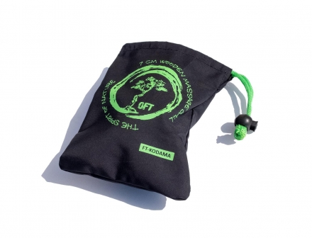 Шар массажный из лиственницы диаметр 7 см в мешочке, фото 3