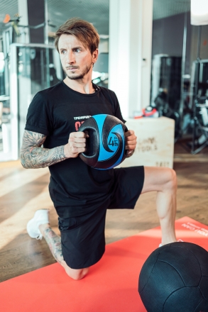 Мяч тренировочный (медицинбол) с хватами, 3 кг, фото 3