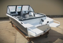 Алюминиевая лодка ALUTON 390DC