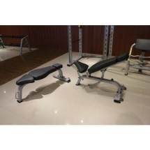 E-1037В Скамья для пресса регулируемая (Adjustable Decline Bench) E-1037В Скамья для пресса регулируемая (Adjustable Decline Bench)