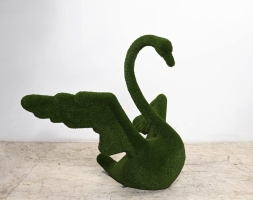 Топиари лебедь Жакар - газон Есо, фото 3